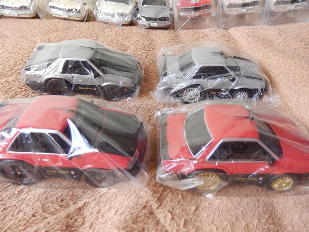 ★新品❤️スカイライン大集合★初代・鉄仮面など★３２台ー８★旧車★大型ミニカー