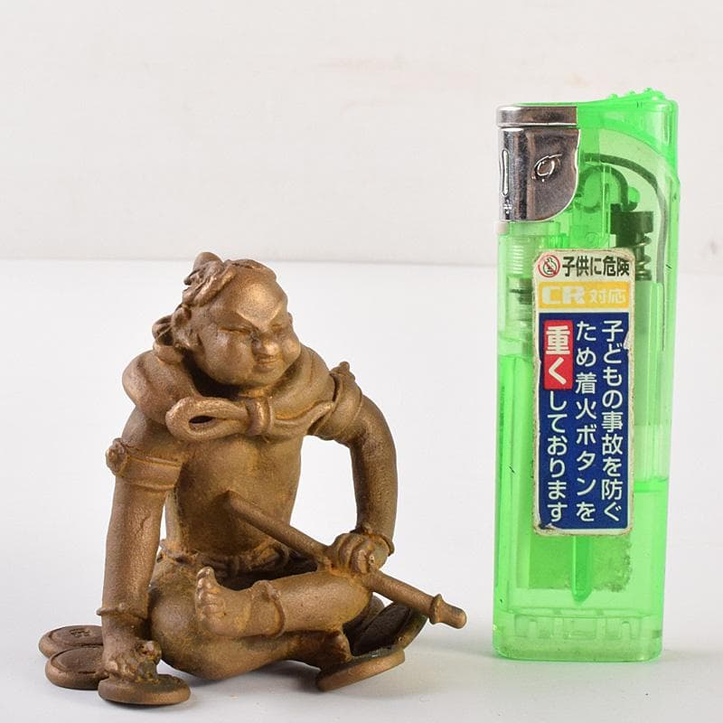 高岡銅器　二代　須賀松園造　蝋型鋳銅　「稚児雷神」　共布共箱　V　R7549