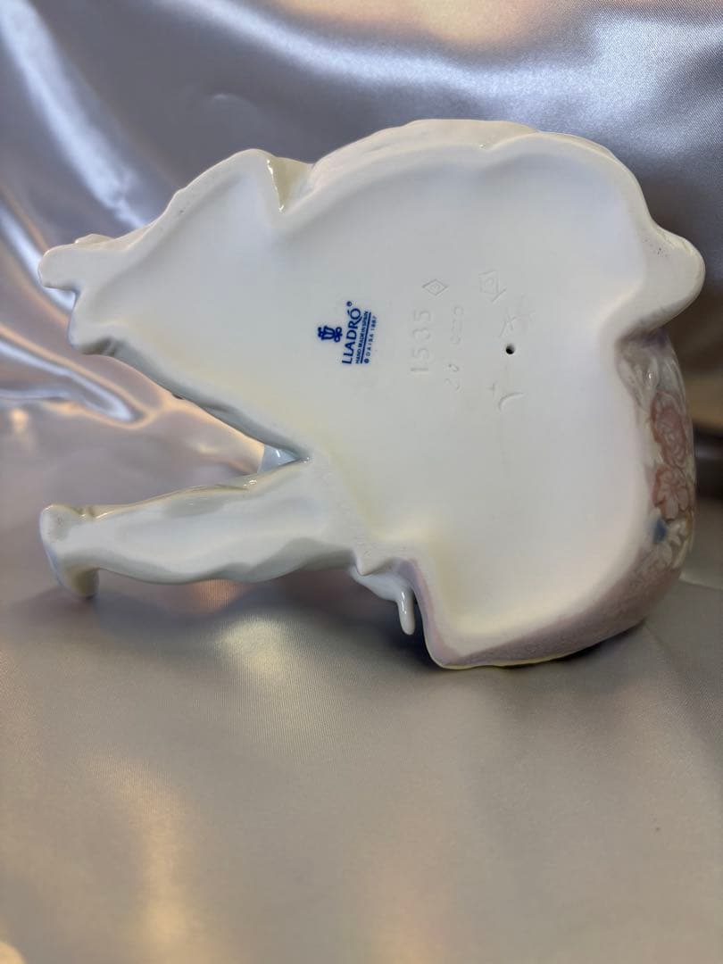 LADRO リヤドロ フィギュリン みんなおねんね