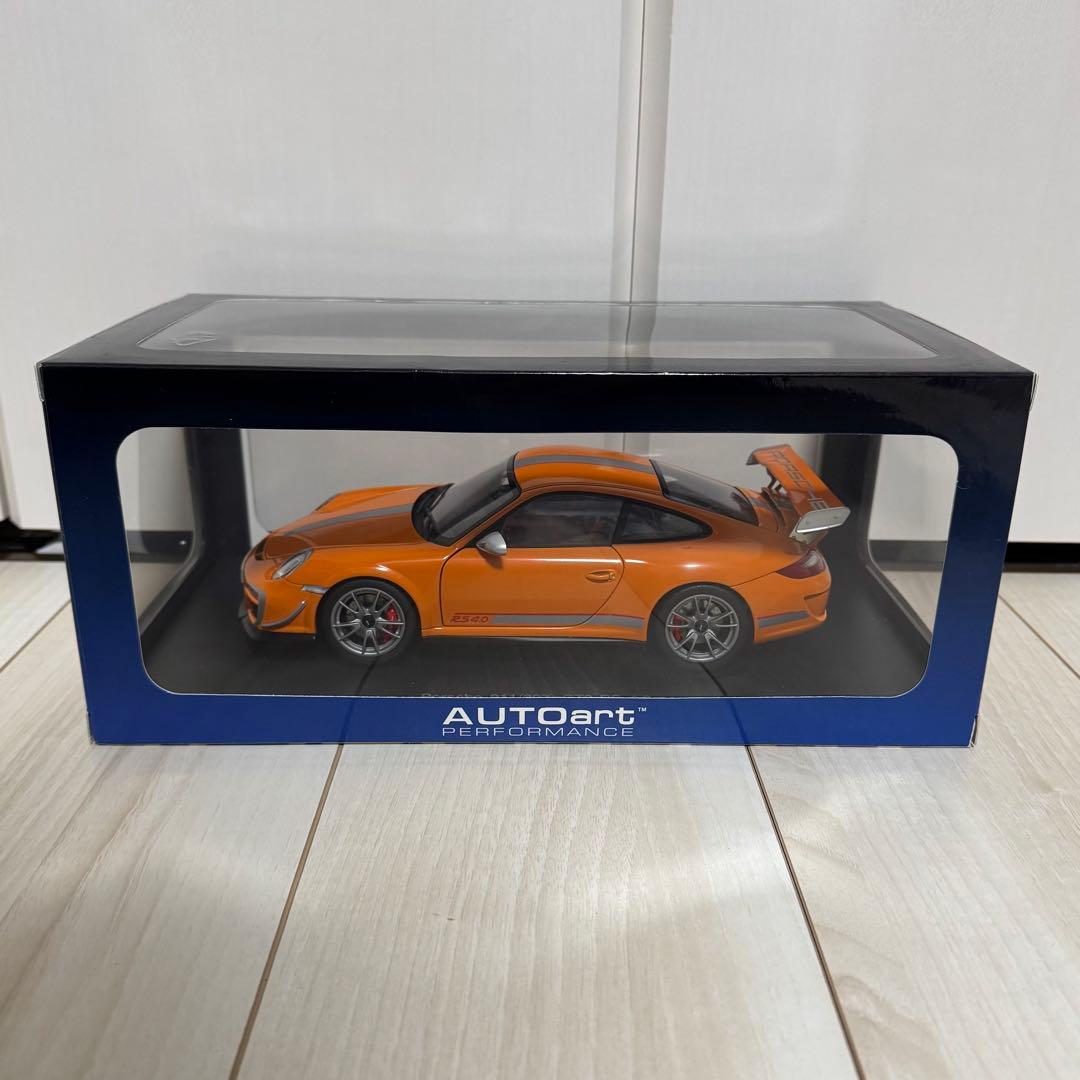AUTOart Porsche 911 GT3 RS 4.0 オレンジ 1/18
