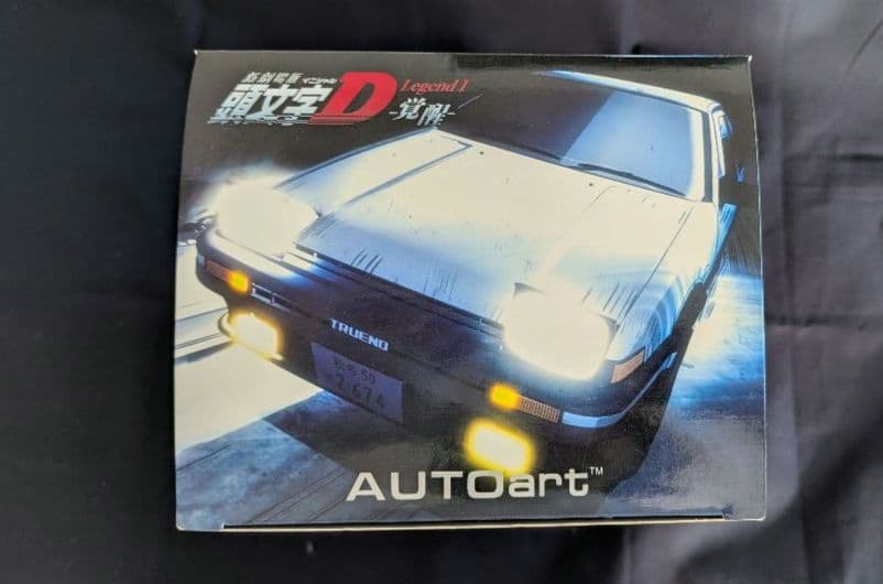AUTOart 1/18 トヨタ スプリンター トレノ (AE86) 新劇場版