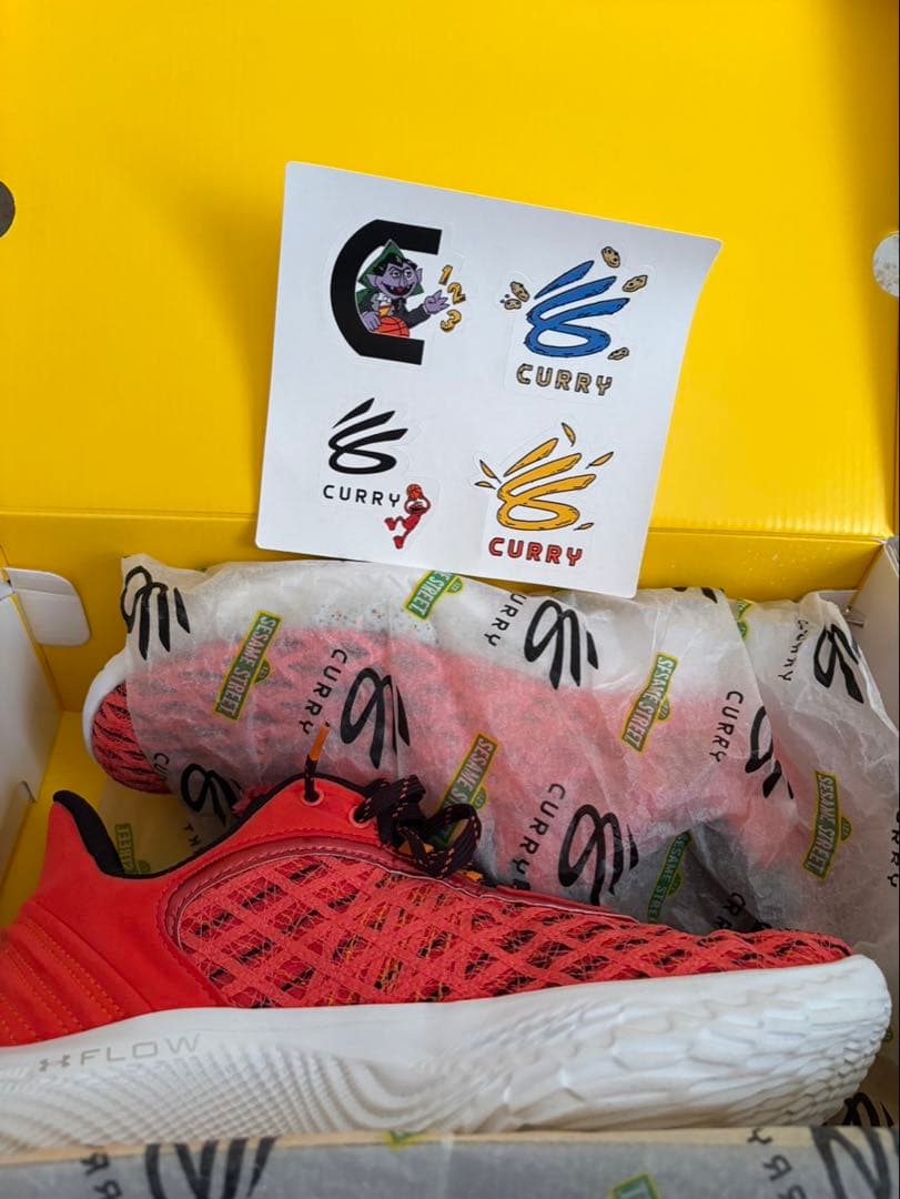 Curry 9 セサミストリート エルモ バスケットボールシューズ