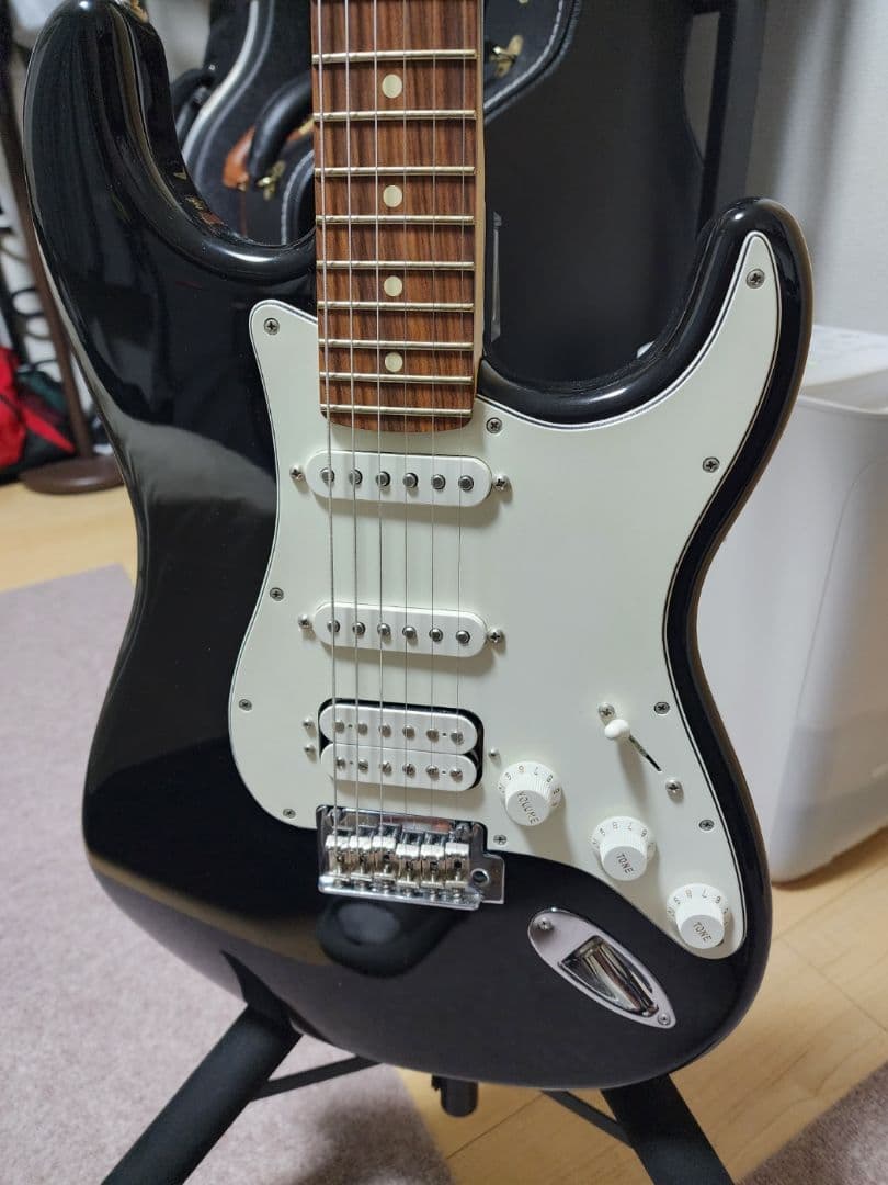ギター FENDER / Player Stratocaster HSS PF BLK