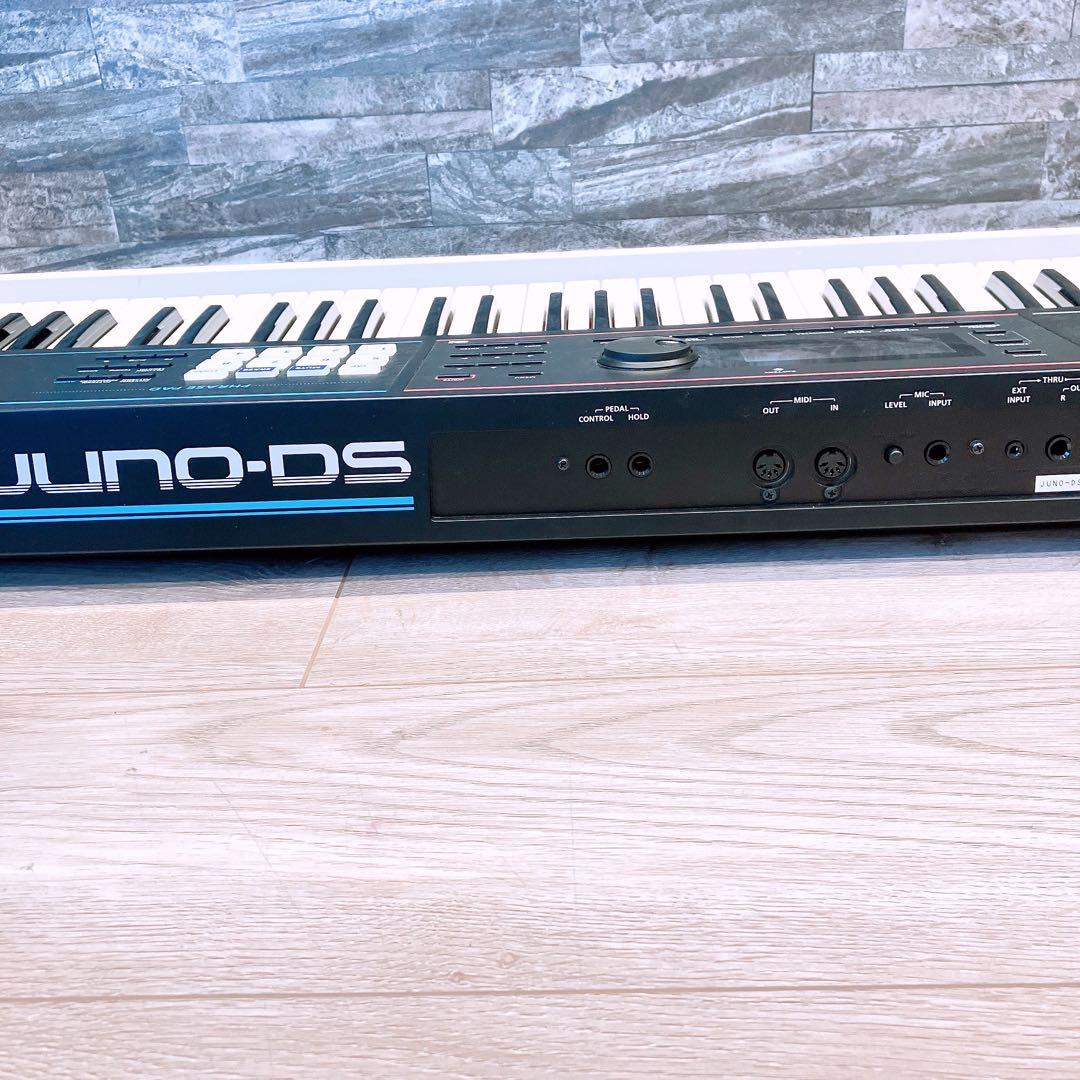 ローランド シンセサイザー Roland JUNO-DS61
