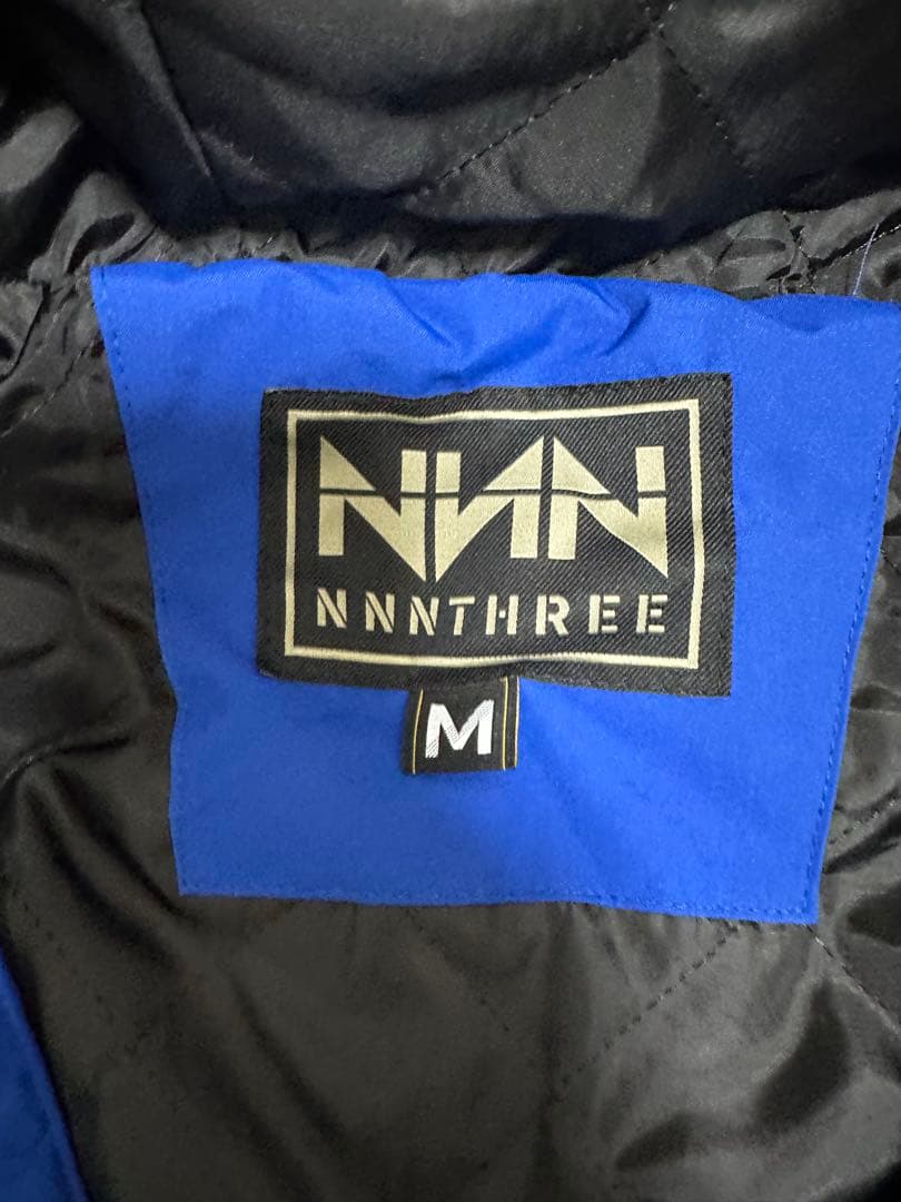 NNN エヌスリー　スノーボードウェア 青 韓国