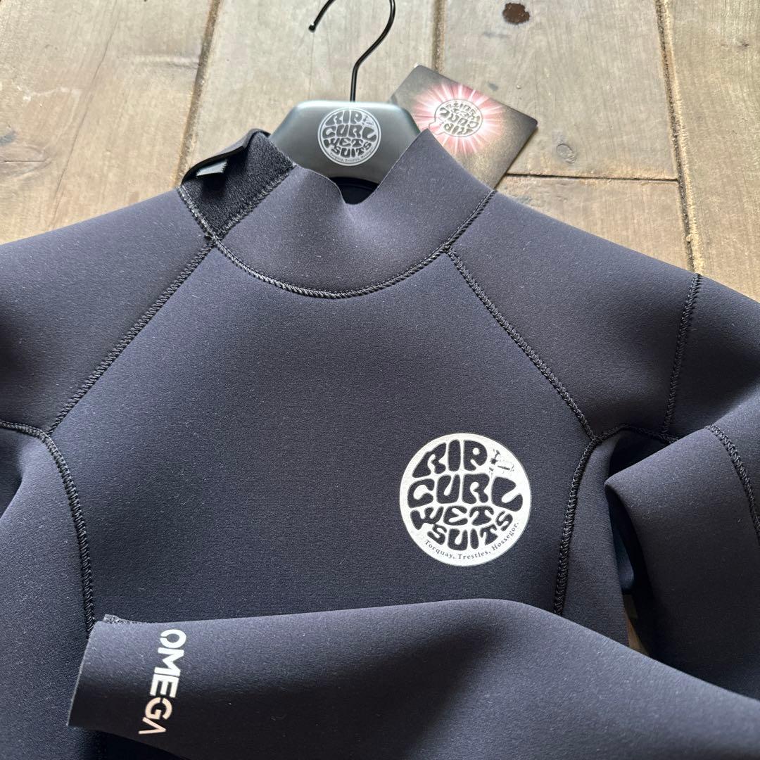 RipCurl Omega リップロンスプウェットスーツ 黒　M定価¥37290