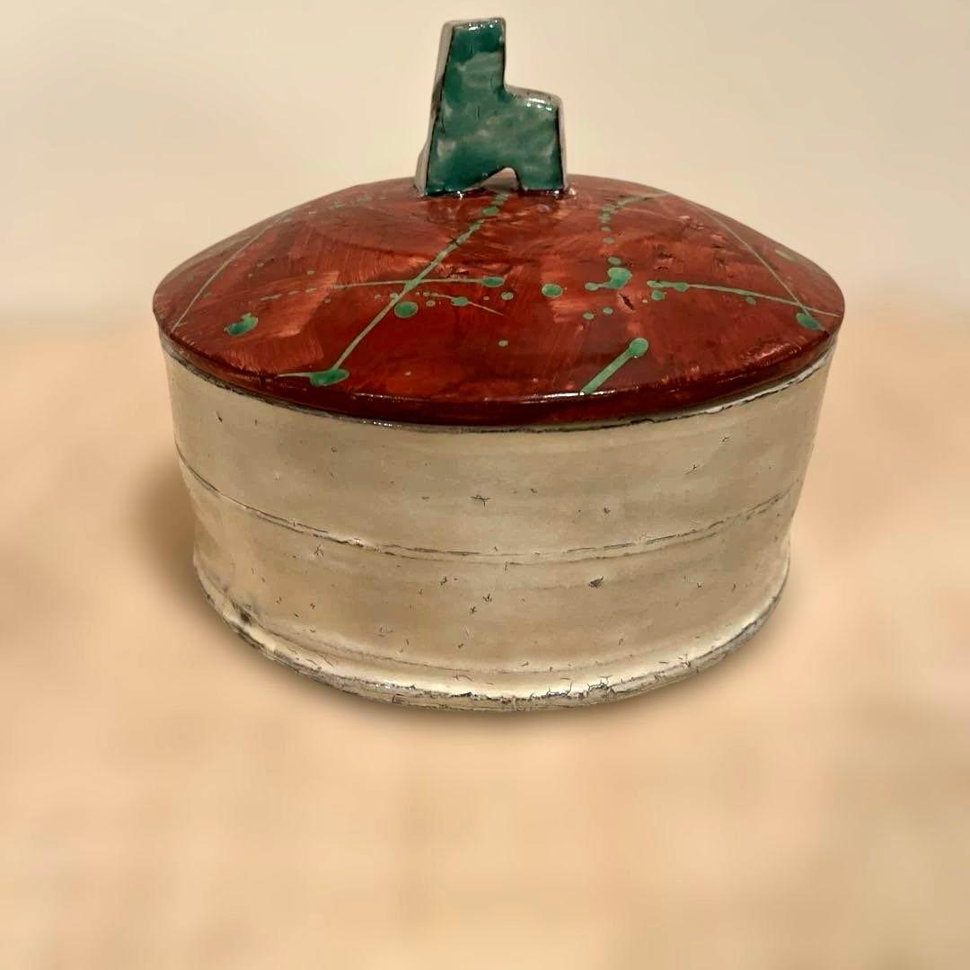 笠間焼　陶芸作家　馬場浩二作　粉引　 蓋物　未使用