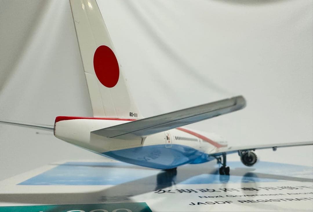 全日空商事 1/200 Boeing 777-300ER モデル JG20108