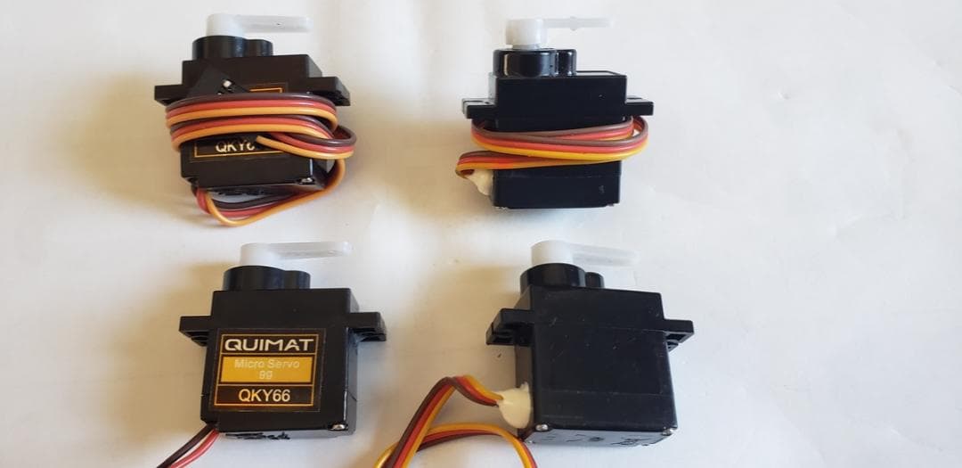 GUANU CATALINA 飛行艇 動力ユニット、サーボ付　新品未組立品