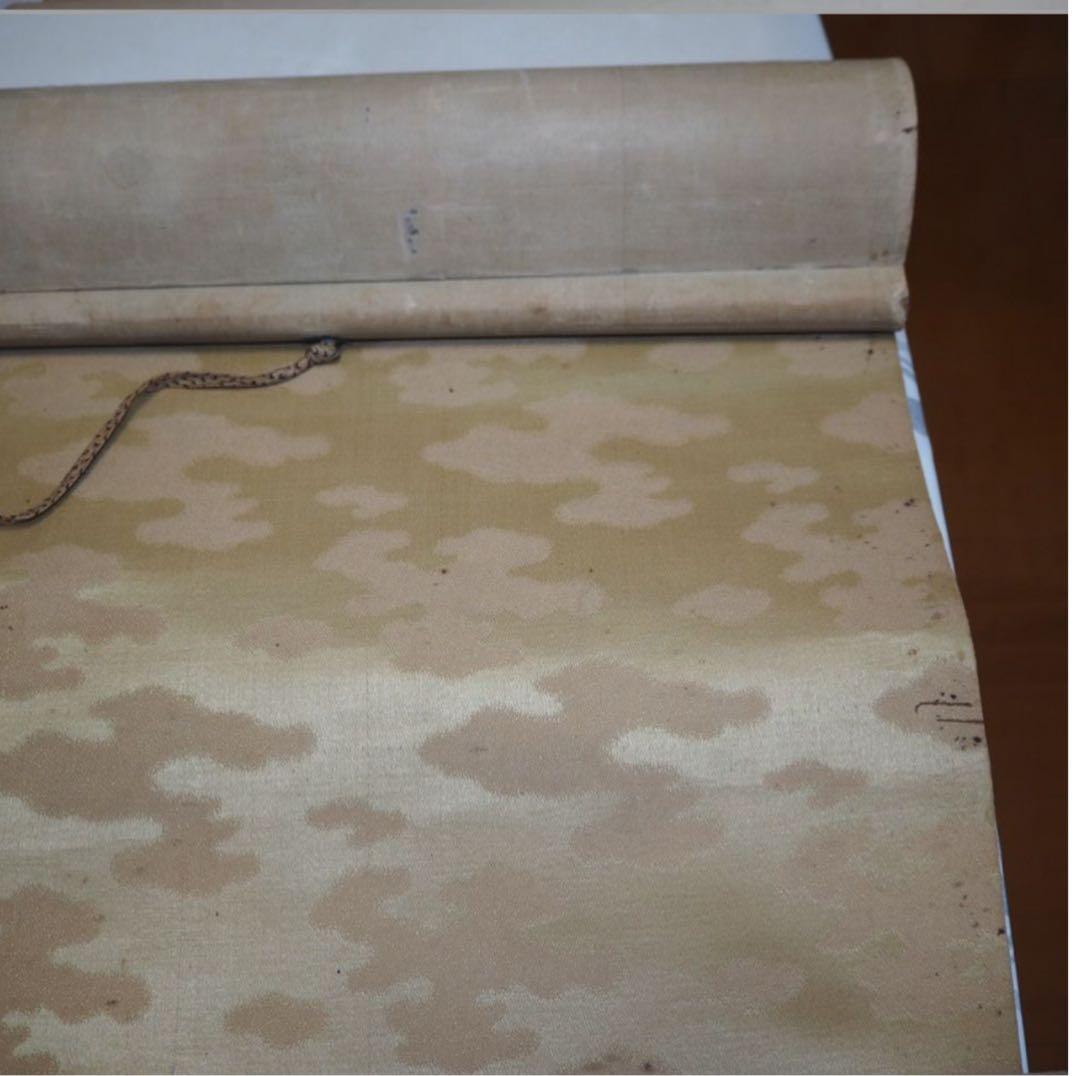 送料無料　時代物　絹本肉筆　竹虎図　掛け軸　在銘