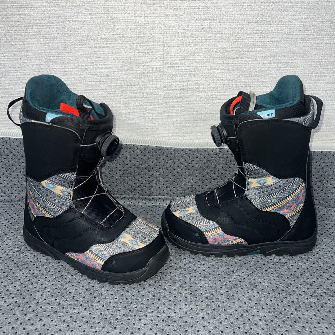 5回使用 23.5cm BURTON MINT BOA スノーボードブーツ