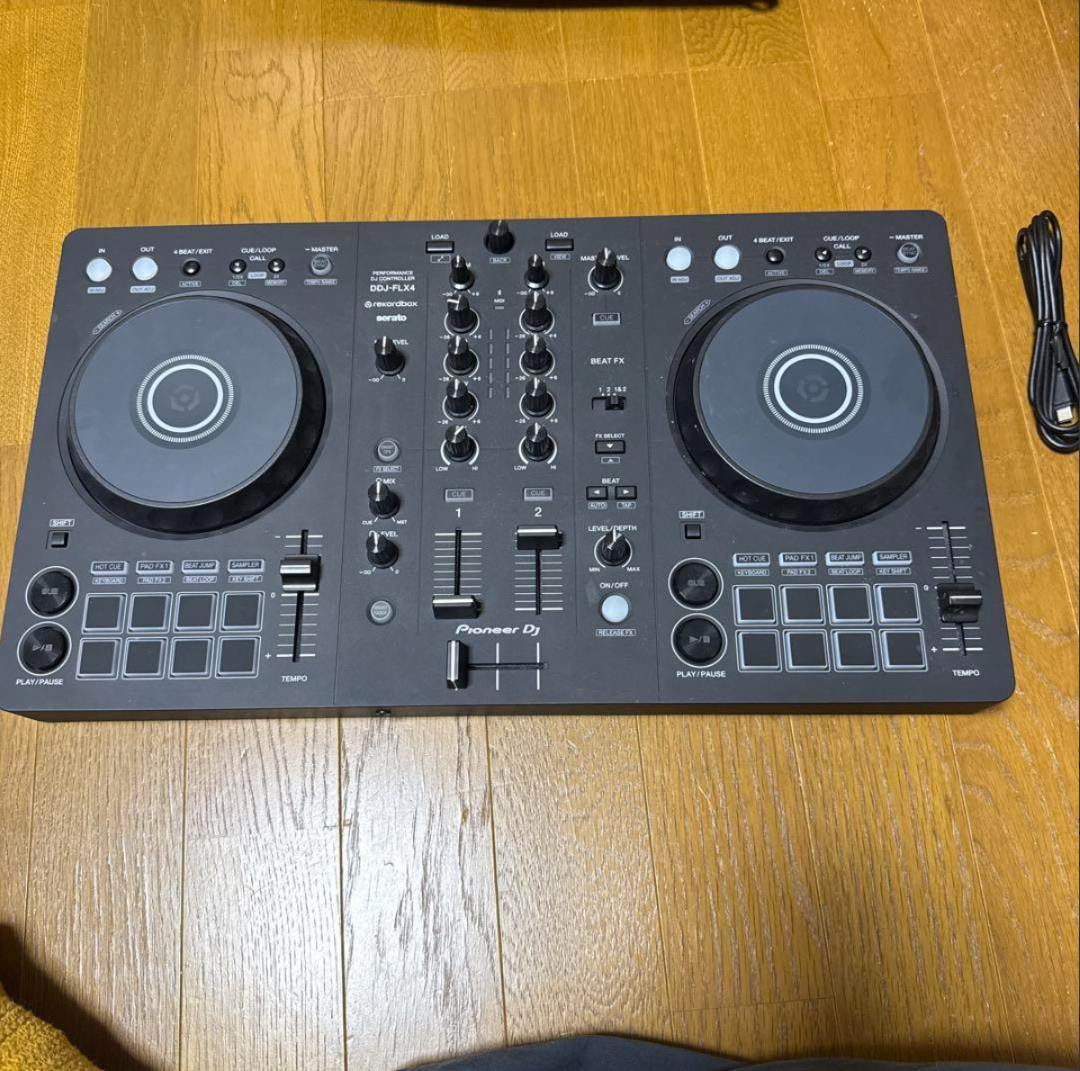 Pioneer DJ DDJ-FLX4 コントローラー＋専用バッグ付