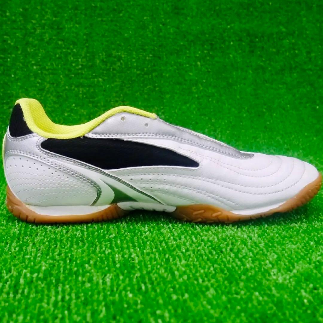 ディアドラ　サラ クミ ID J インドア フットサル 28cm 28.5cm