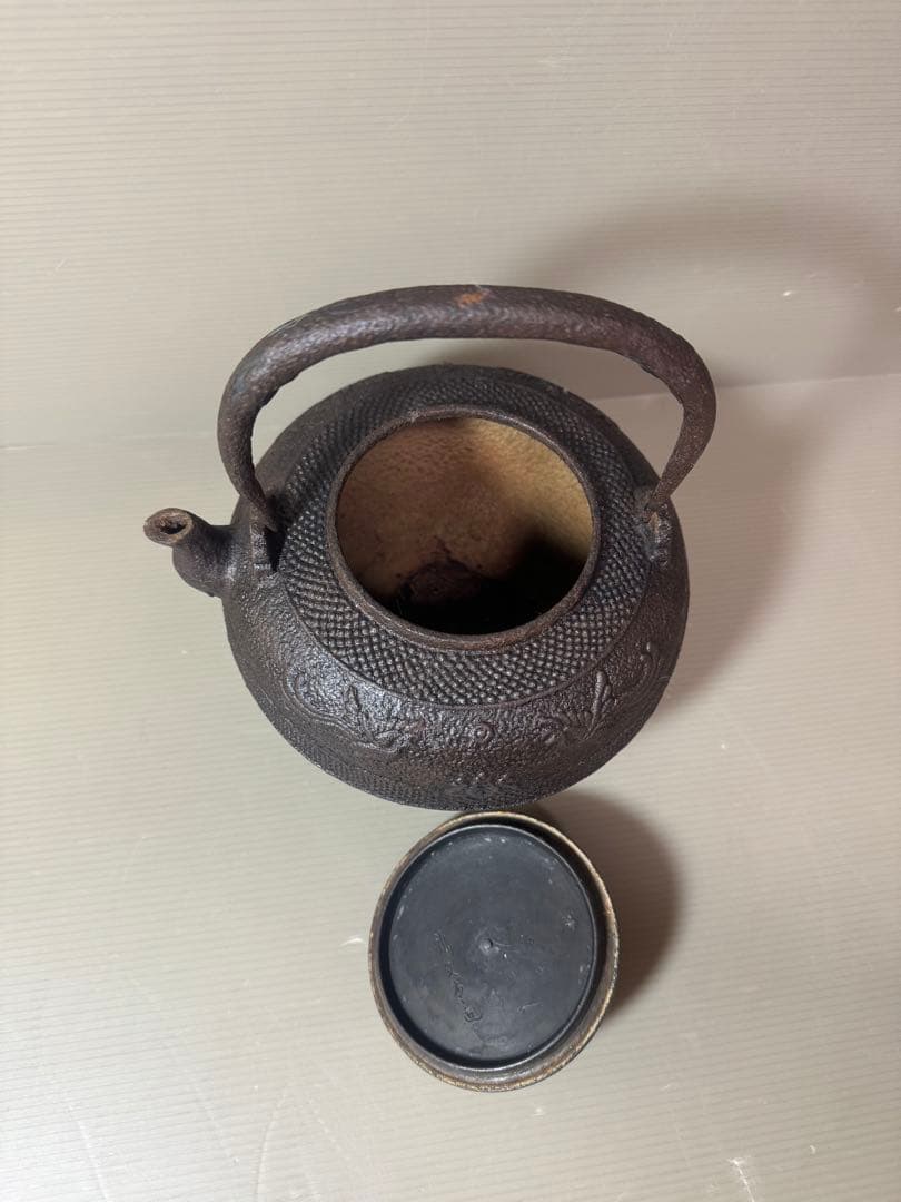 2853 茶道具　龍文堂　鉄瓶