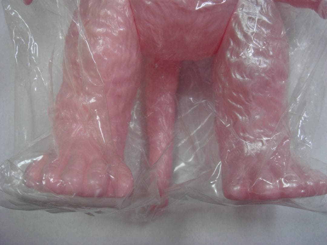 【円谷プロ】未開封品 ブルマァク 復刻巨大猿 ゴロー ピンクウルトラマンシリーズ