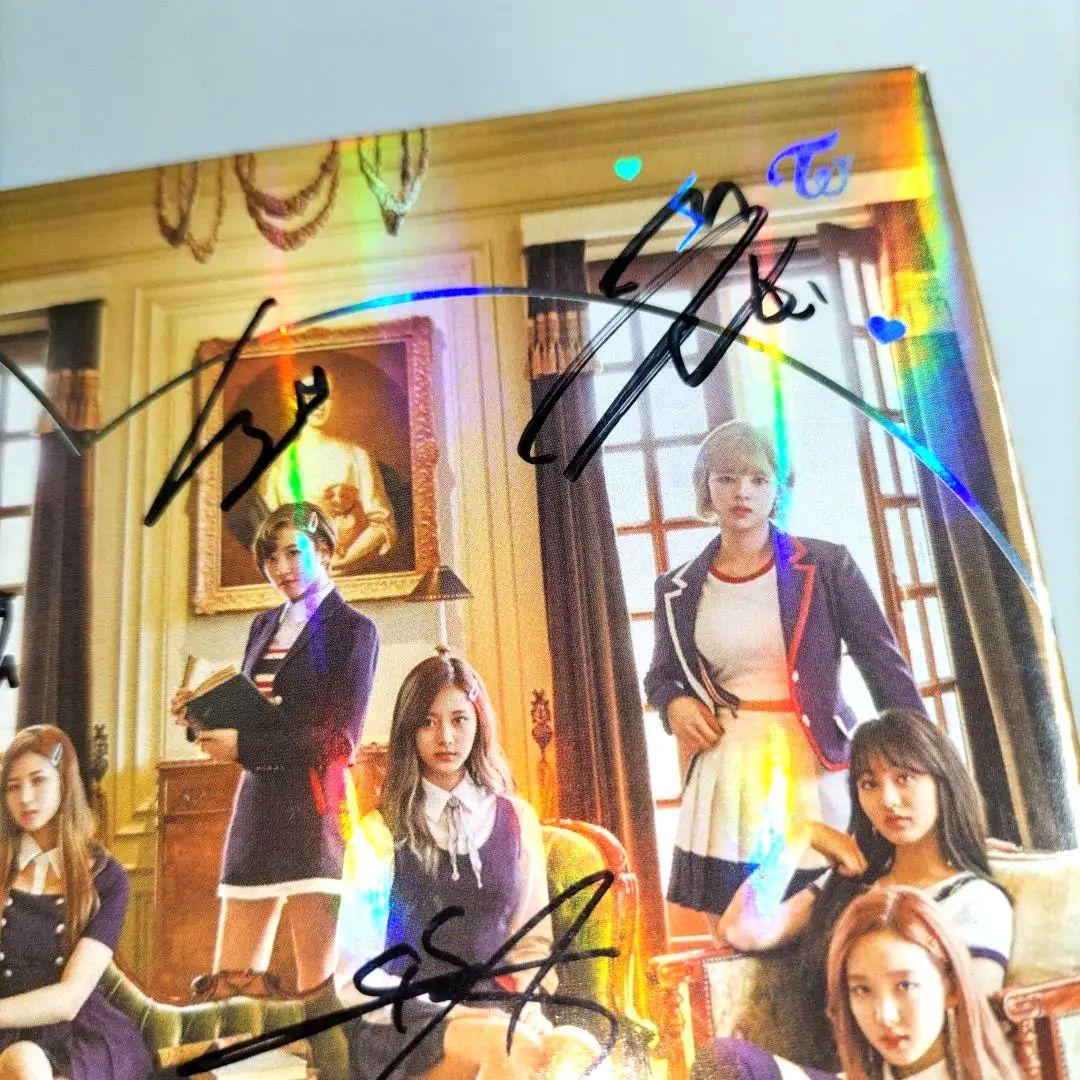 ⭐全メンバー直筆サイン入り⭐TWICE⭐韓国盤KPOP⭐トゥワイス⭐