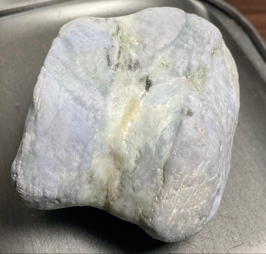 ［単結晶　青紫色］　糸魚川コランダム海石149g 糸魚川　ヒスイ　ひすい