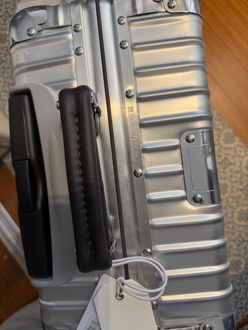 RIMOWA CLASSIC FLIGHT CABIN シルバー 新品未使用！