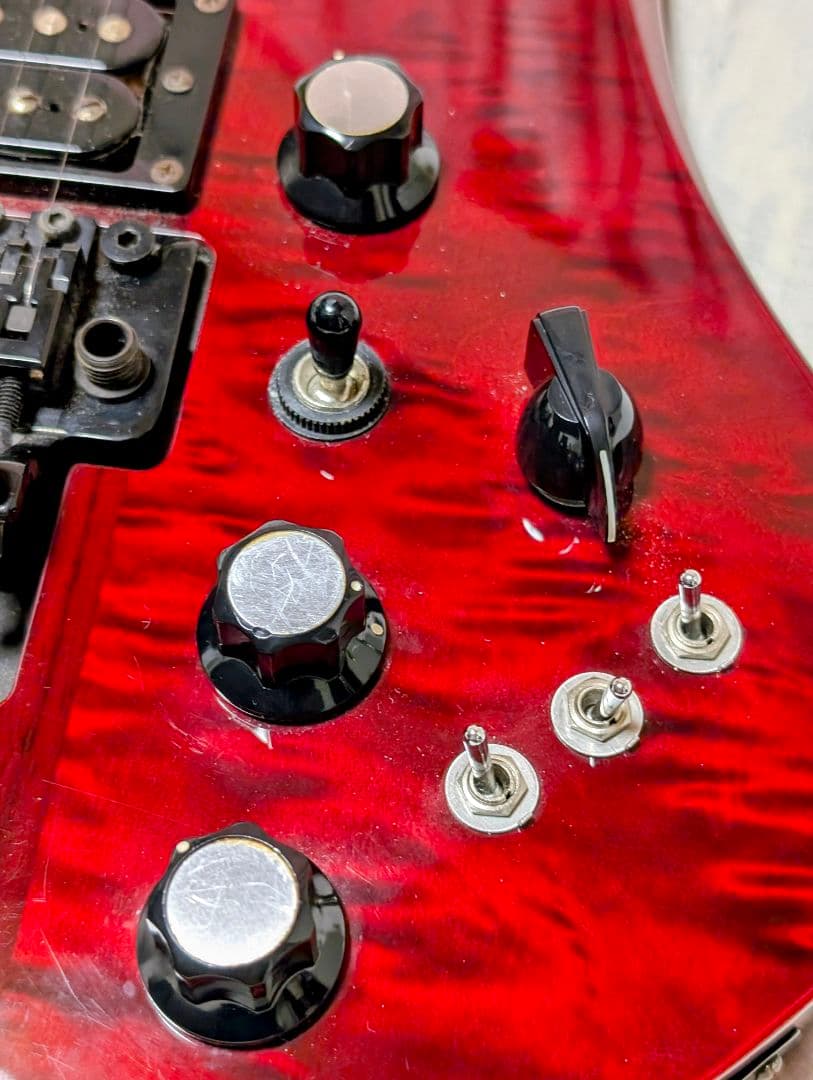 エレキギター　BC rich モッキンバード