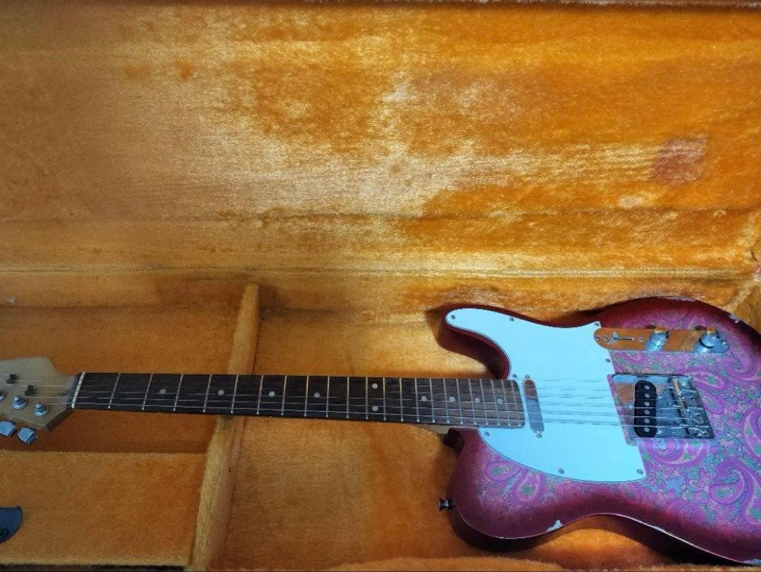 【ひかりさん用】ペイズリー　テレキャスター　ピンク　レリック