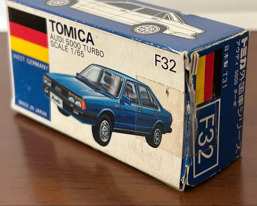 トミカ 青箱 アウディ5000ターボ 輸出仕様 TAXI