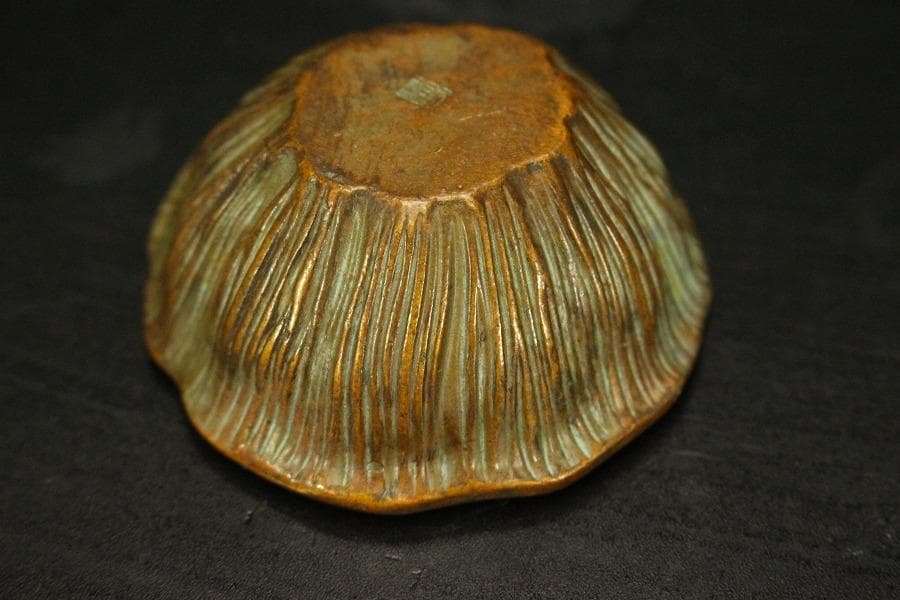 古銅 蓮形 在銘 香炉 5.8cmx5.7cm(A286)