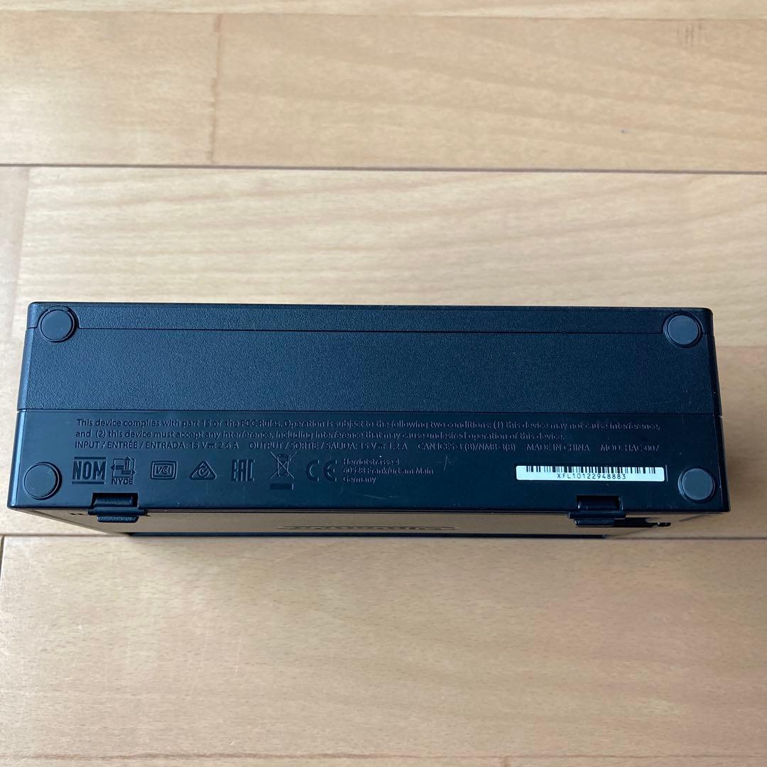 ①Nintendo Switch ネオンブルー、ネオンレッド