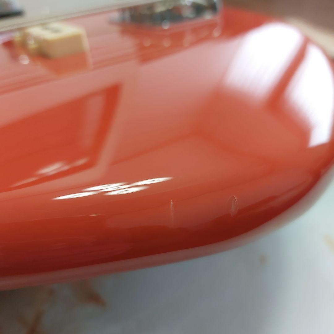 ベース Fender SCANDAL Tomomi Jazz Bass