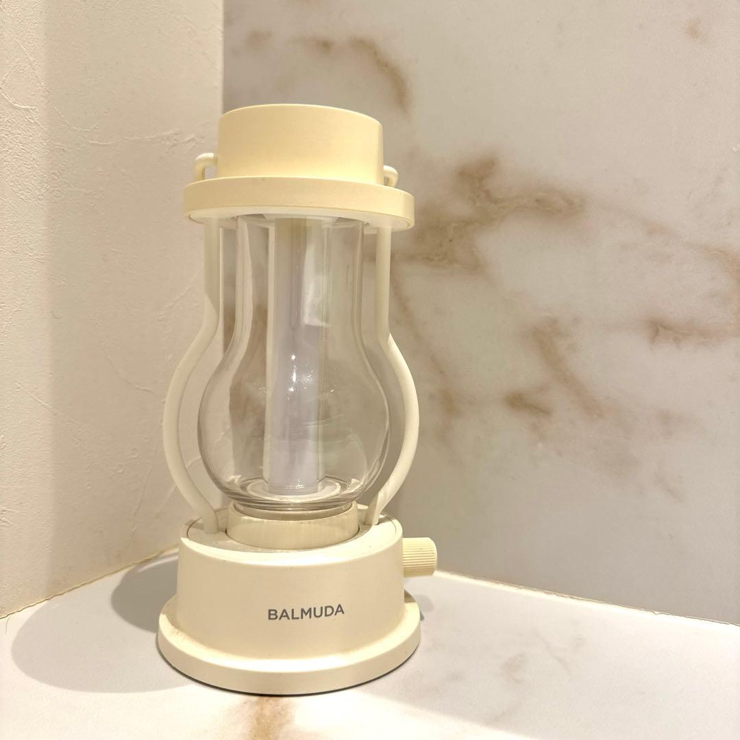 BALMUDA The Lantern L02A-WH ホワイト