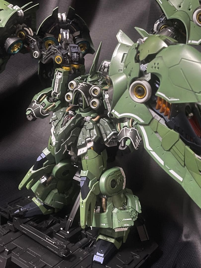 アクシズ社　オシリスエリアル　ドミネーター　MGクシャトリヤ　完成品　中華　海外