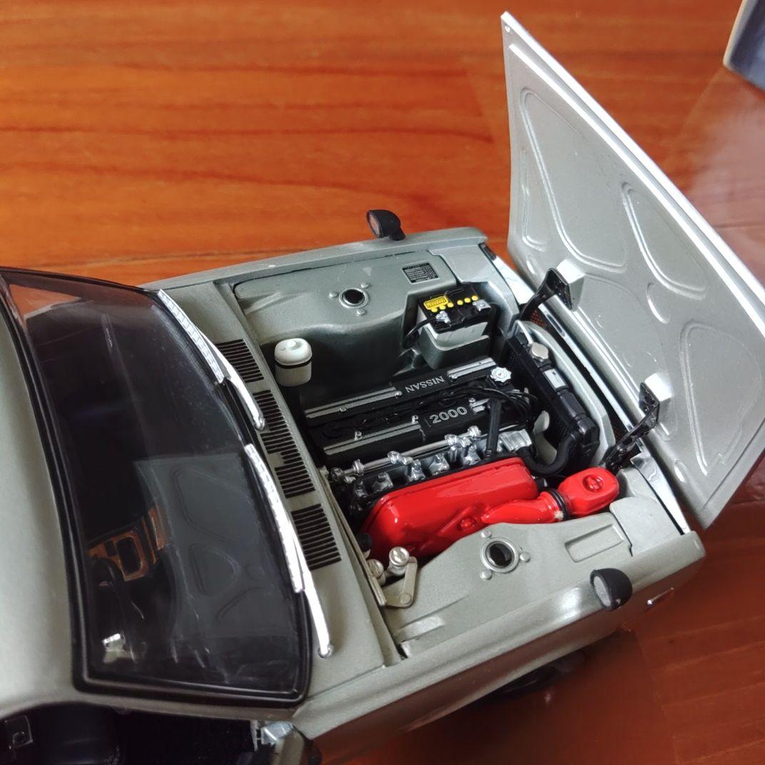 京商 NISSAN ハコスカ 2000 GT-R (KPGC10) 1:18