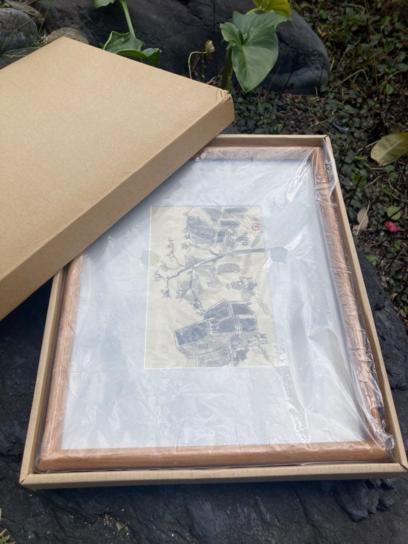 モノクロ絵画 木製フレーム付き