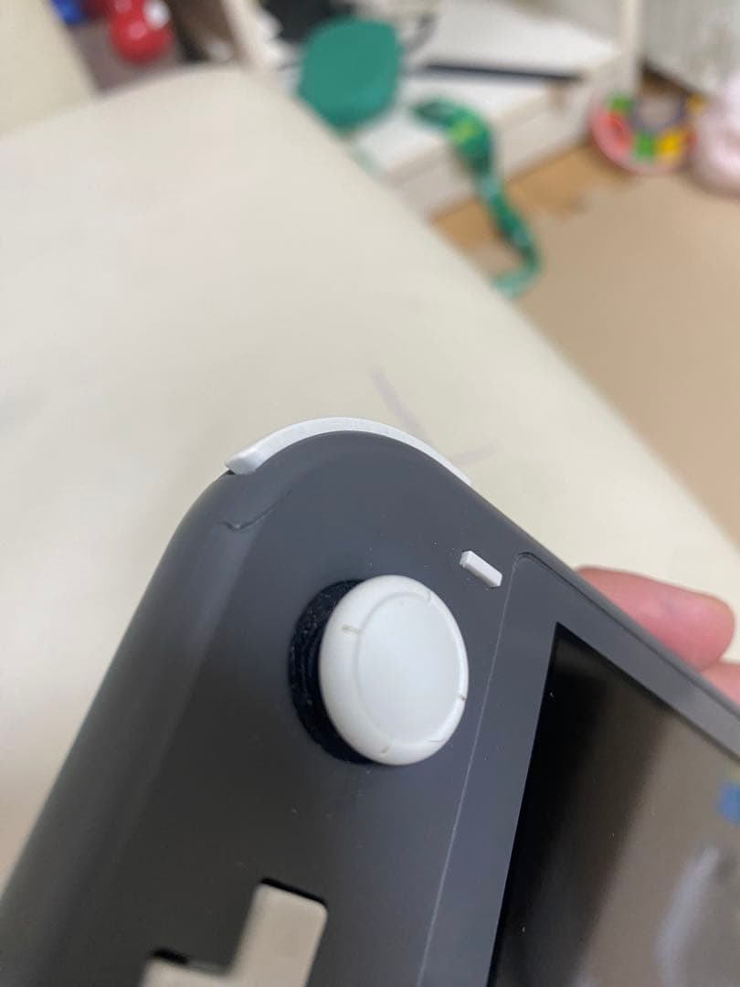 Switch right本体のみ