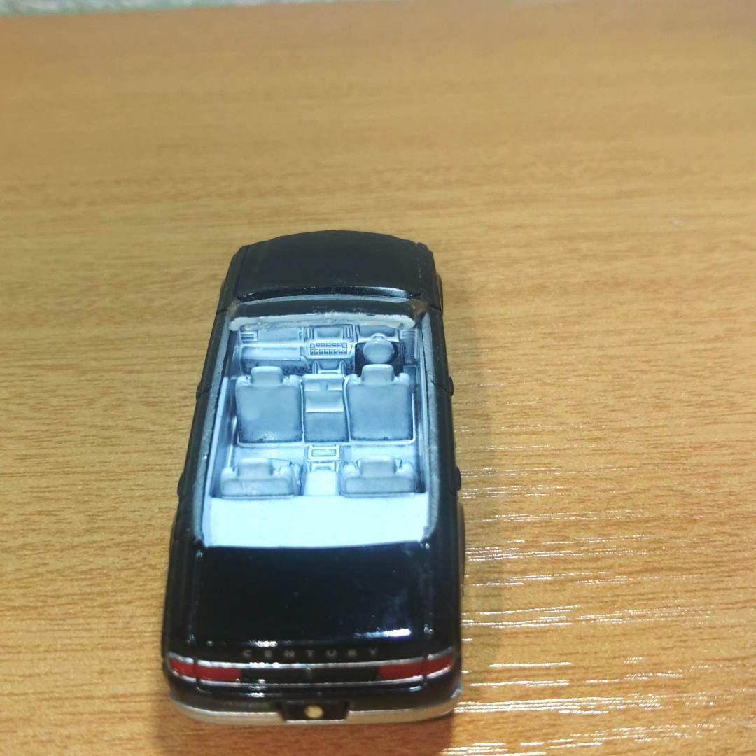 トミカ 街宣車 右翼 ロングいすゞGIGA トヨタセンチュリー 2個セット