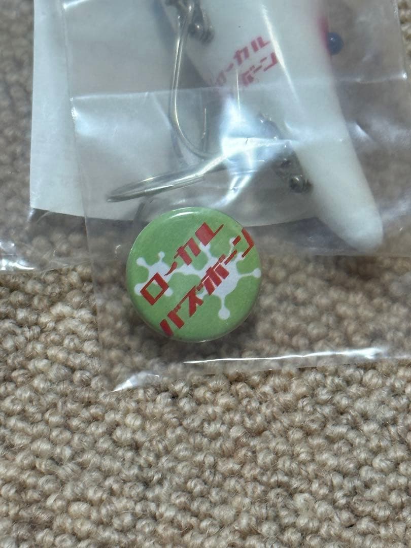 バズボーン ✖️ ローカル　反りとんぼ　バッチ付き