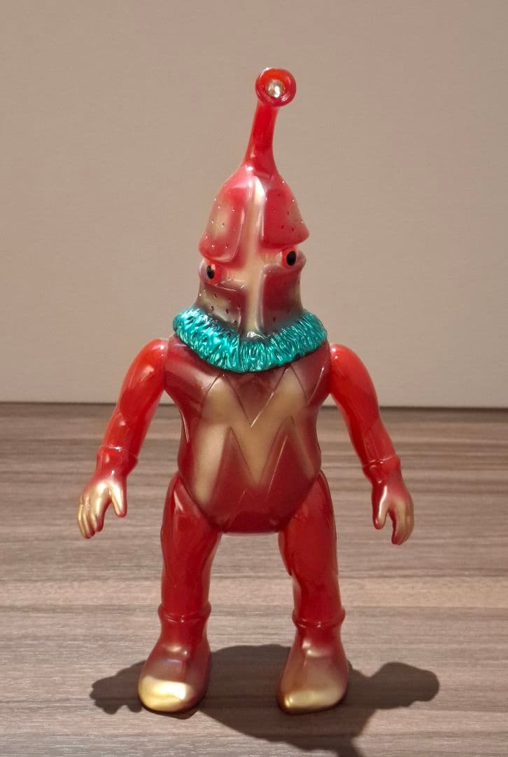 ケムール人 M1号 ワインクリア成型 スタンダードサイズ ソフビ