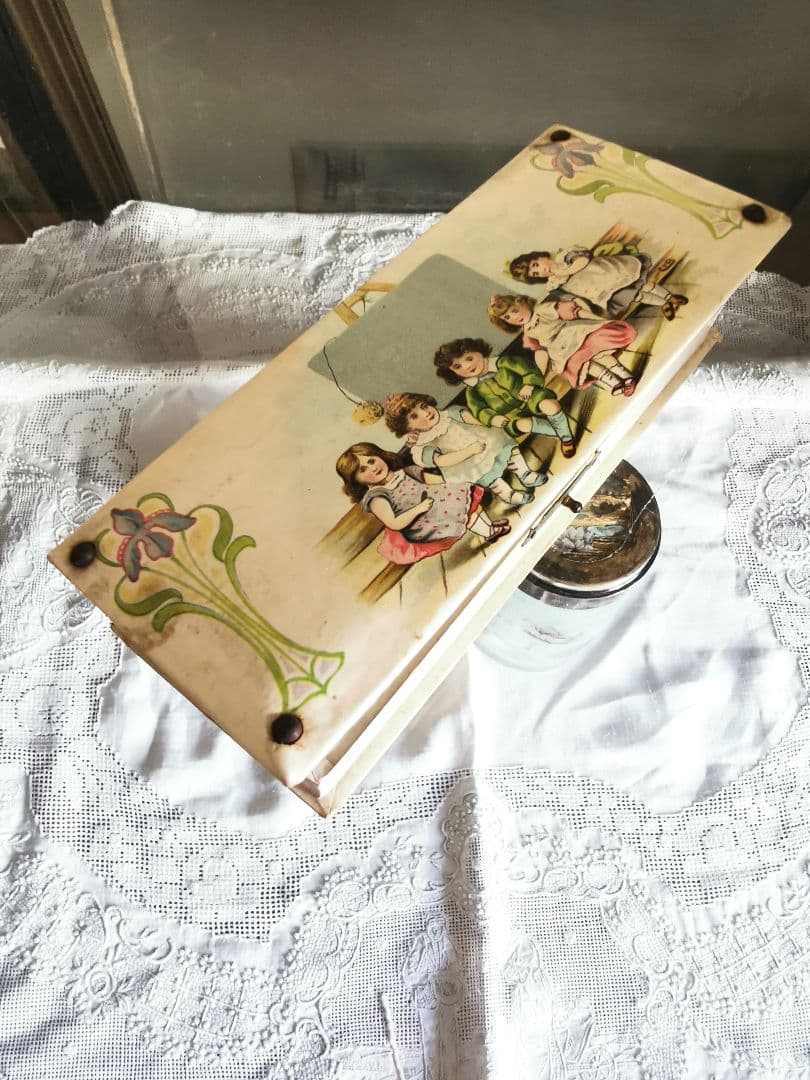 アンティークフランス インクペンケース 水色布張り少女イラスト パピエボックス