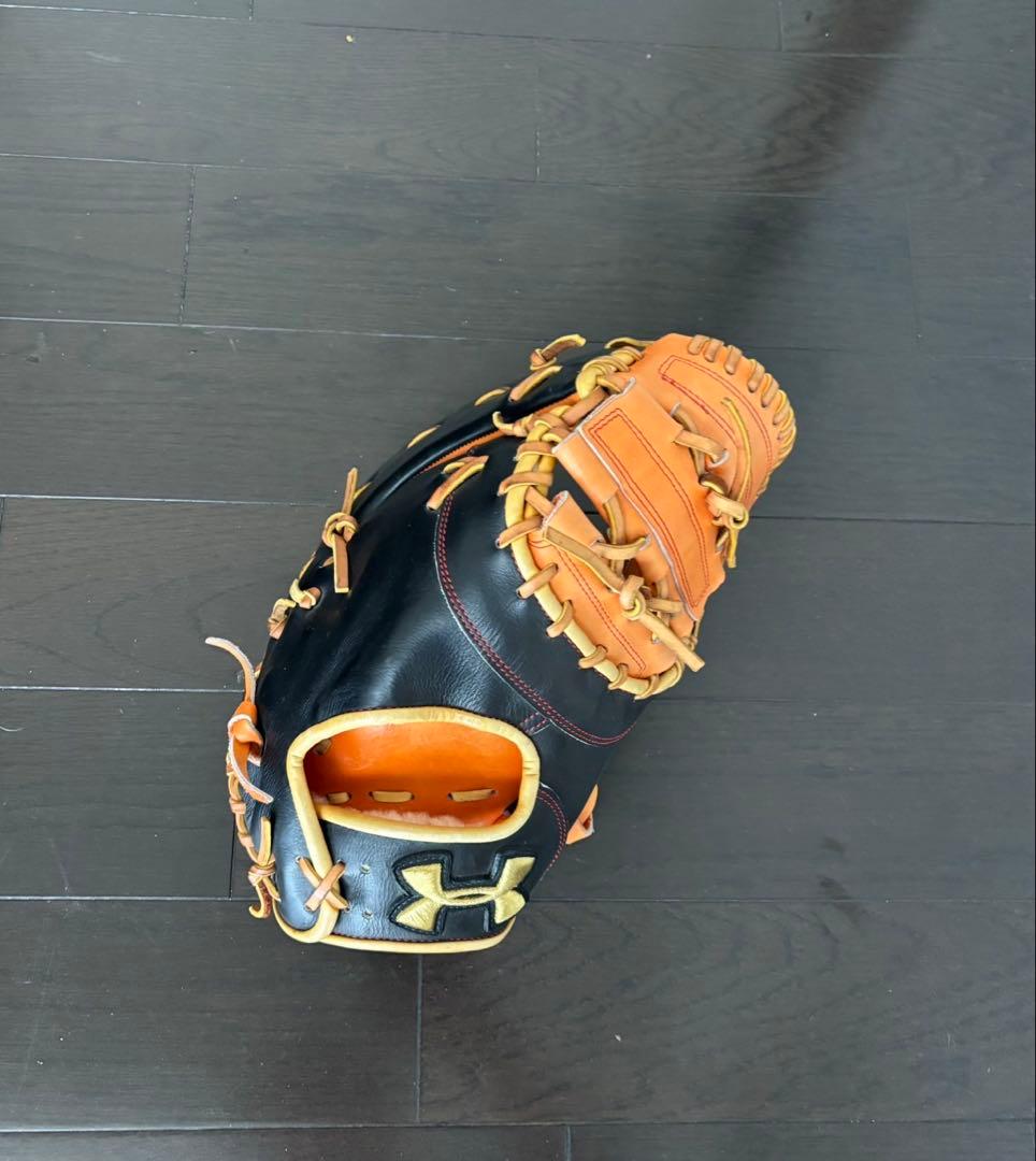巨人　岡本和真選手　硬式グローブ