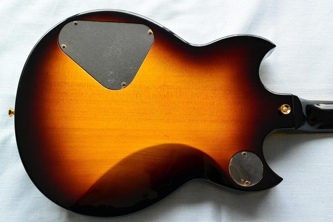 YAMAHA SG-600 ワンオフ Bigsby 3PUs. 特製ピックガード