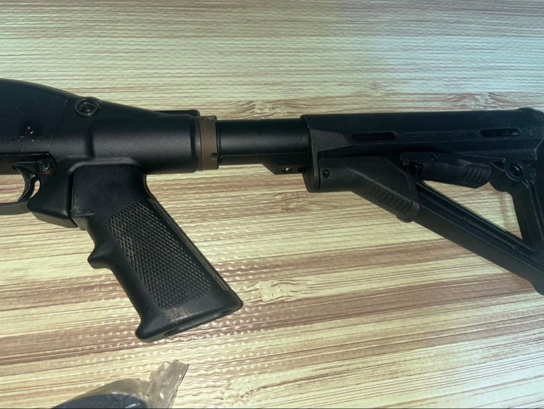 東京マルイ　m870ブリーチャーストックカスタム