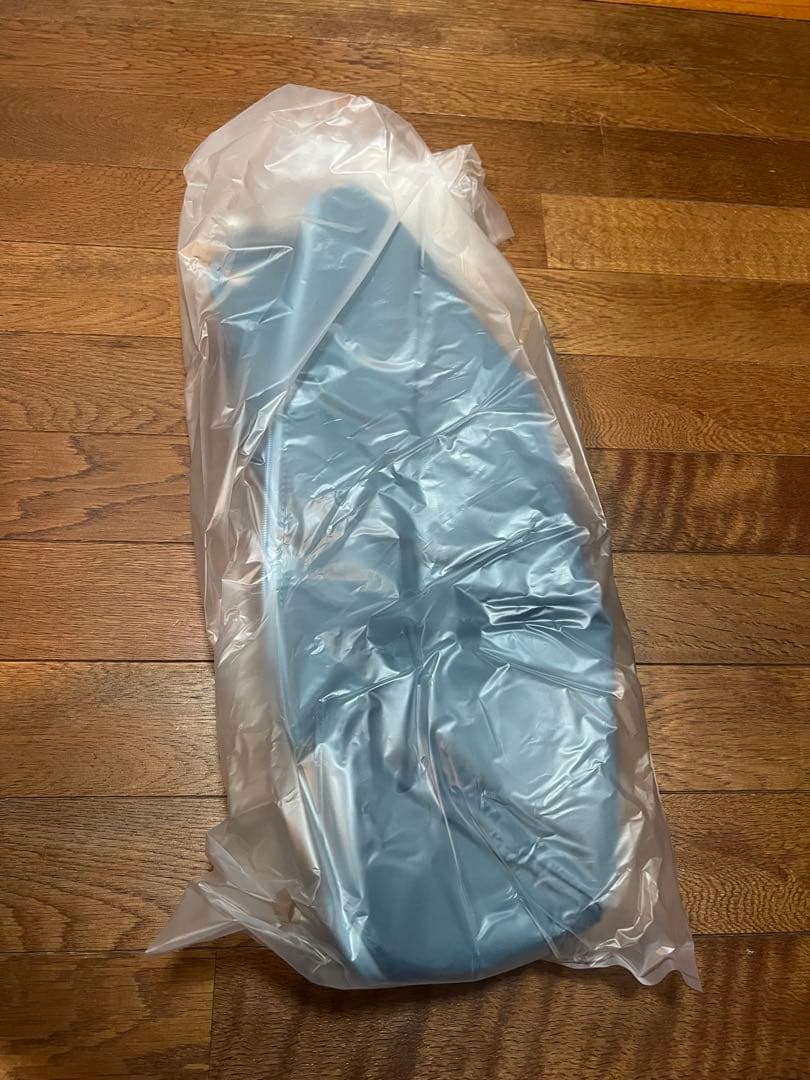 新品　数量限定ゼクシオ キャディバッグ ブルーグレー 8.5型