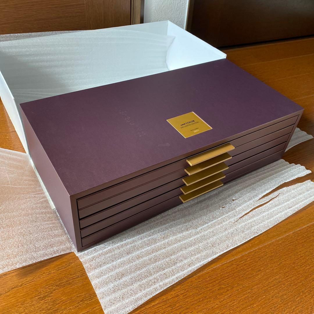 三菱鉛筆ユニカラー240色セットリミテッドエディション限定生産品　50周年記念