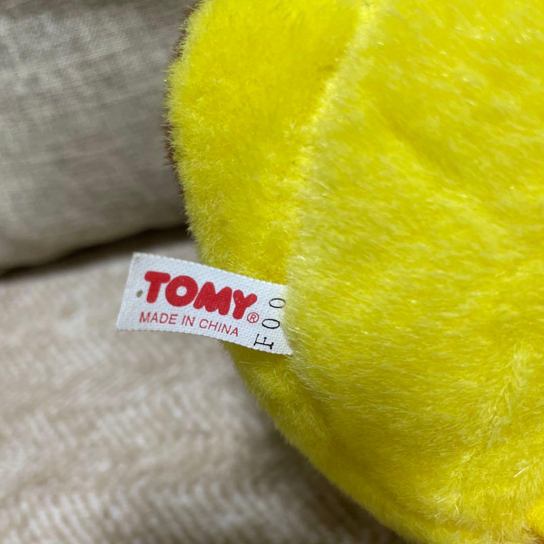 ピカチュウ　ぬいぐるみ　タカラトミー　TOMY