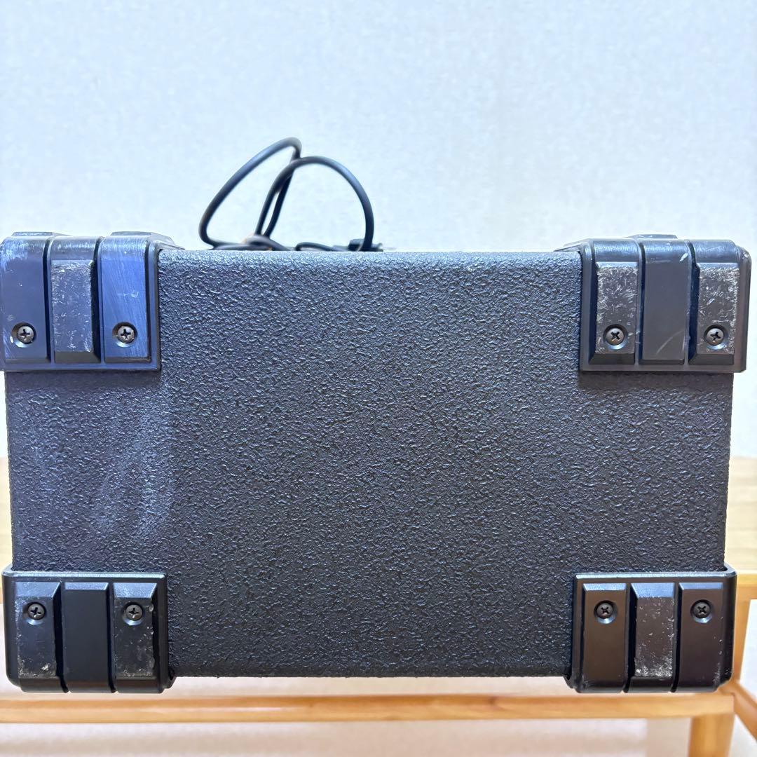 ヤマハ　B100Ⅲ ベースヘッドアンプ