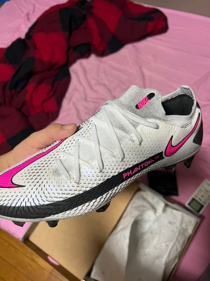 Nike Phantom スパイクシューズ ホワイト/ピンク