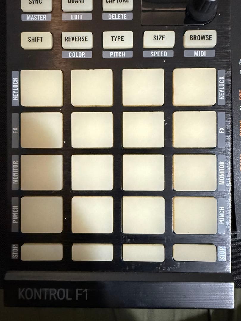 TRAKTOR KONTROL F1 ＋オヤイデUSB