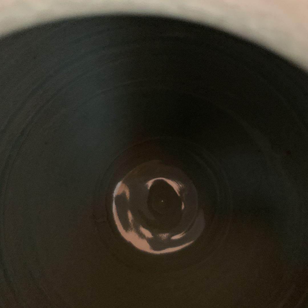 肥後高田焼　青木修の彫紋壷