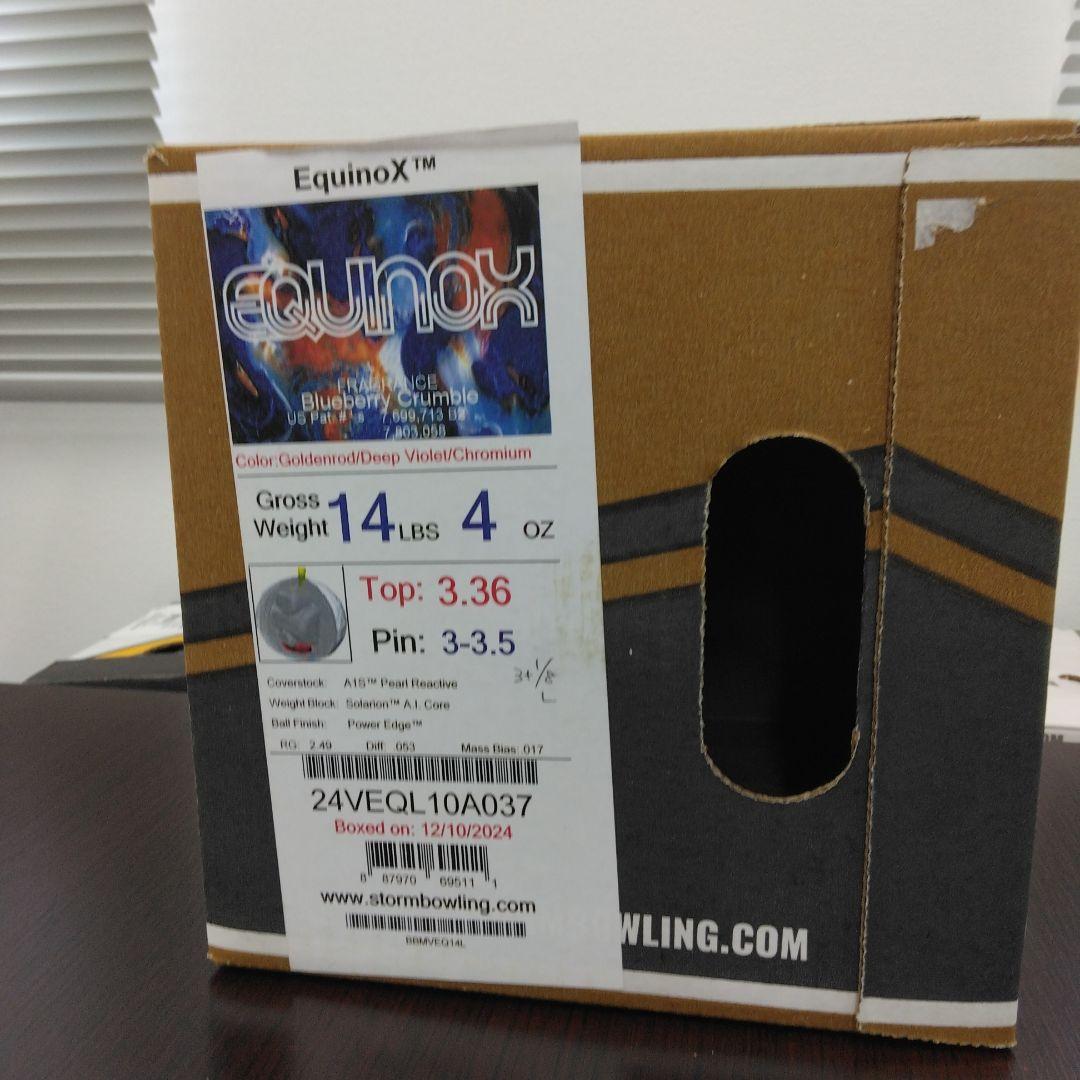 Storm Equinox ボウリングボール 14p4oz