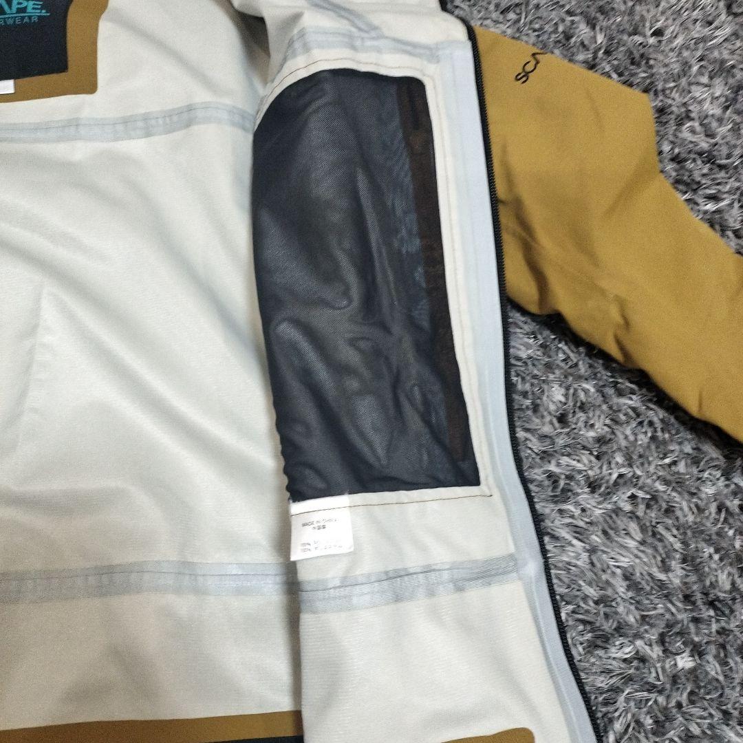SCAPE スノーボードウェア Mサイズ 上下セット