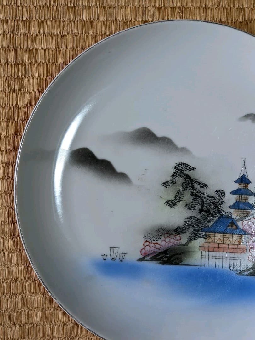 ♦ 希少！輸出用 明治九谷 楼閣山水図 飾り皿 コレクション 骨董品アンティーク